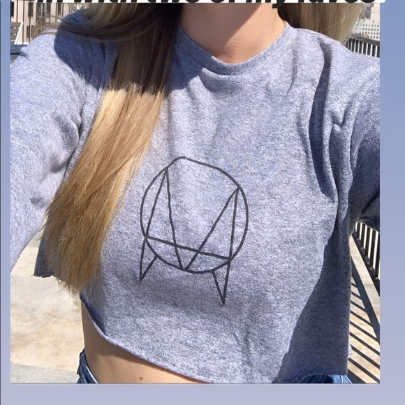 Tops - Owsla Crop top